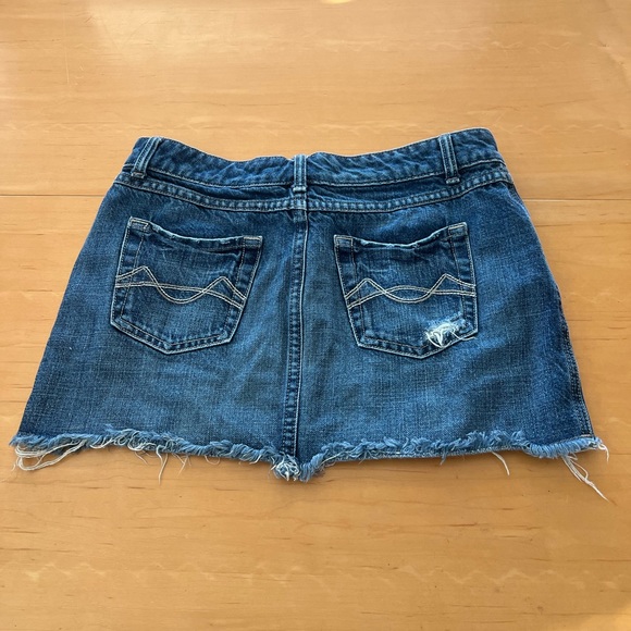 Mossimo Jean Skirt - Picture 2 of 3